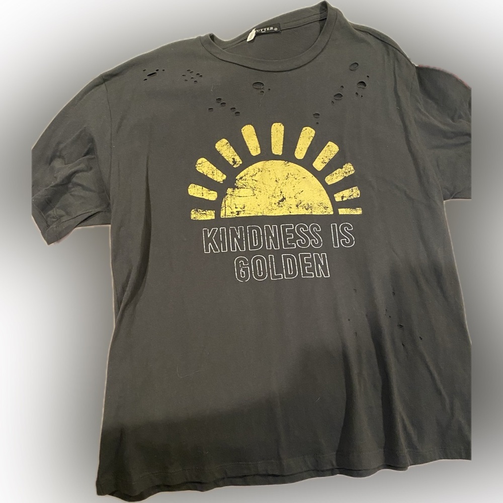 Zutter Oversized Distressed Tee - Picture 3 of 7